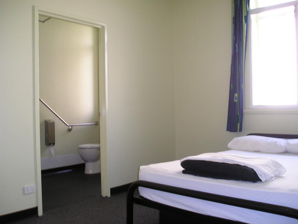 Base Brisbane Embassy 호스텔 외부 사진